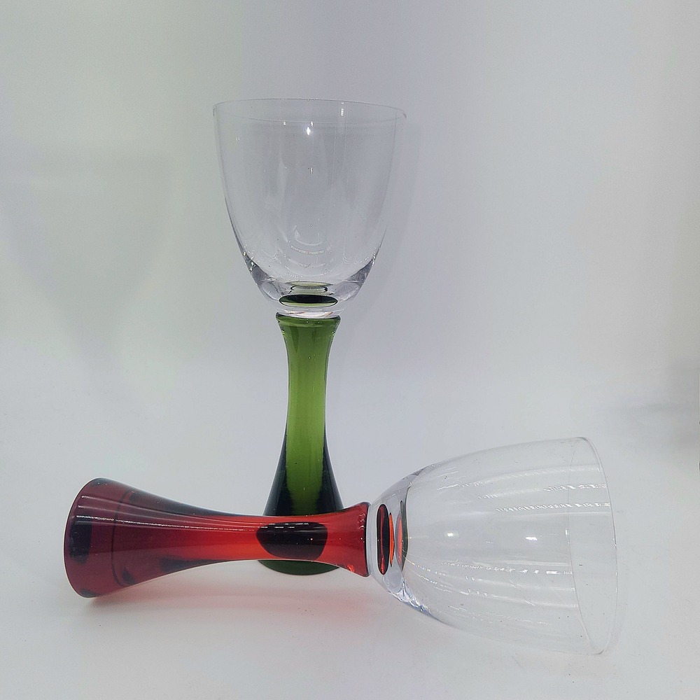 2 Danish Influenced Wine Goblets Green & Red Flared Stems Clear Bowls Vintage - Picture 2 of 7